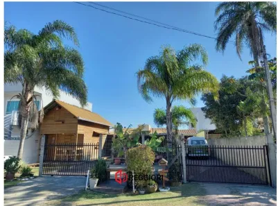 Casa com 4 Quartos à venda, 450m² no Armação, Penha