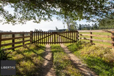 Fazenda/Sítio com 3 Quartos à venda, 180m² no Estância Grande, Viamão