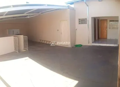 Casa com 6 Quartos para alugar, 208m² no Boa Vista, Uberaba