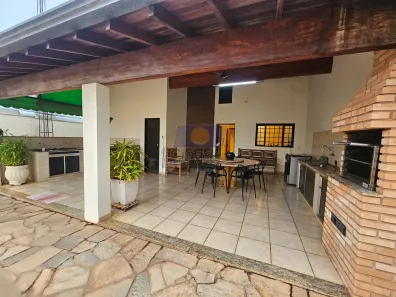 Casa com 3 Quartos à venda, 215m² no Centro, Mirassol