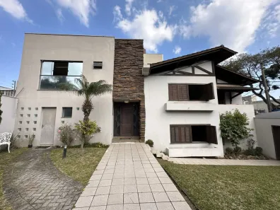 Imóvel Comercial com 3 Quartos à venda, 300m² no Vila Izabel, Curitiba