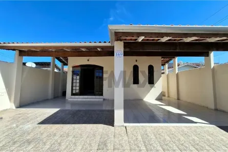 Casa com 4 Quartos à venda, 191m² no Jardim Samambaia, Caraguatatuba