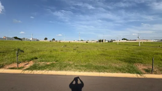 Lote/Terreno à venda, 252m² no Residencial Buriti Garden Prime, Presidente Prudente