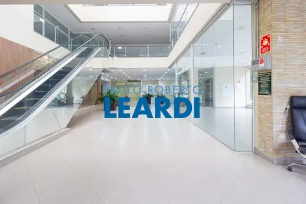 Imóvel Comercial à venda, 5000m² no Água Branca, São Paulo