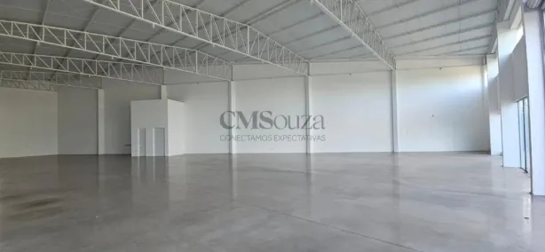 Galpão/Depósito/Armazém para alugar, 434m² no Messiânico, Londrina