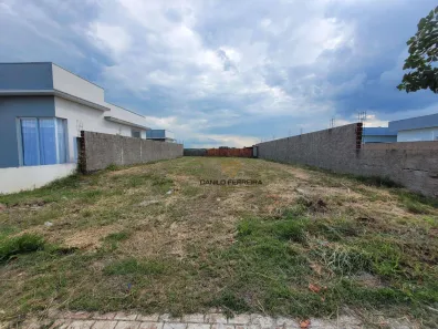 Lote/Terreno à venda, 300m² no Jardim D'Icaraí, Salto