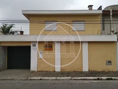 Sobrado com 4 Quartos à venda, 242m² no Jardim Ernestina, São Paulo
