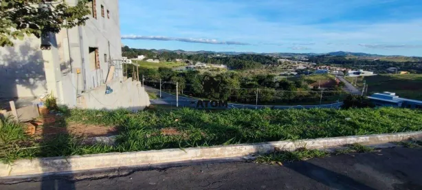 Lote/Terreno à venda, 630m² no Centro, Taubaté