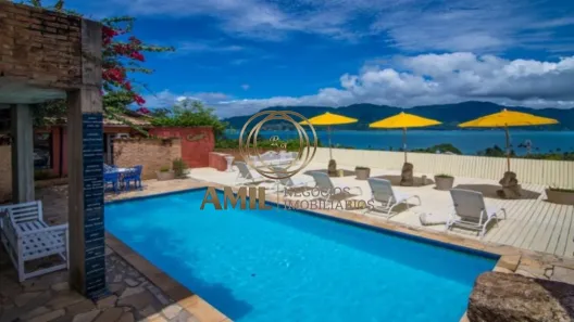 Imóvel Comercial com 10 Quartos à venda, 2000m² no Vila, Ilhabela