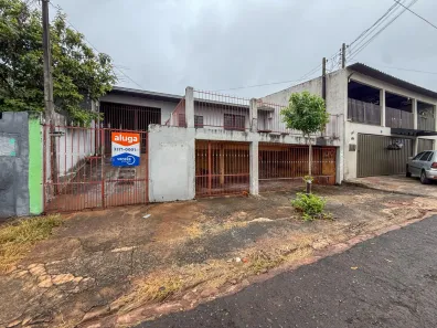 Casa com 4 Quartos para alugar, 166m² no Olímpico, Londrina