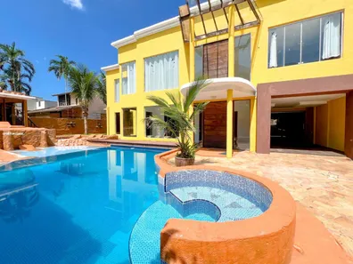 Casa com 5 Quartos para alugar, 400m² no Park Imperial, Caraguatatuba