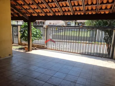 Casa com 5 Quartos à venda, 394m² no Três Barras, Contagem