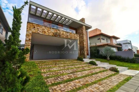 Casa de Condomínio com 4 Quartos à venda, 365m² no Lagoa da Conceição, Florianópolis
