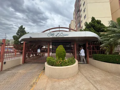 Apartamento com 2 Quartos para alugar, 55m² no Parque Oeste Industrial, Goiânia
