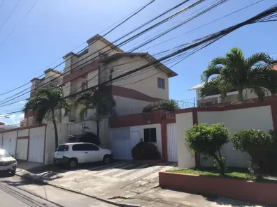 Sobrado com 5 Quartos à venda, 166m² no Itapuã, Salvador