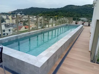 Apartamento com 2 Quartos à venda, 70m² no Jurerê, Florianópolis