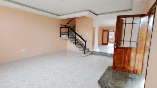 Sobrado com 3 Quartos para alugar, 300m² no Ocian, Praia Grande