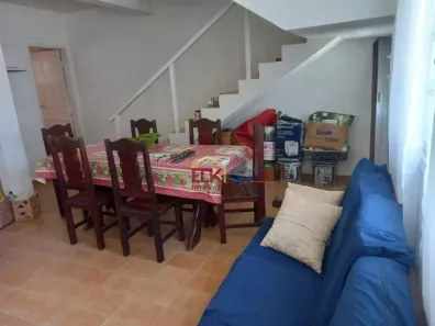 Casa de Condomínio com 2 Quartos à venda, 77m² no Jardim Bela Vista, Caraguatatuba