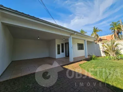 Casa com 4 Quartos para alugar, 230m² no Morada da Colina, Uberlândia