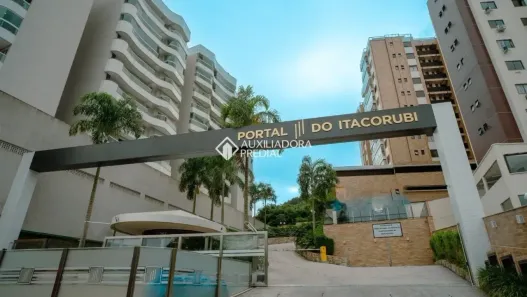 Apartamento com 4 Quartos à venda, 210m² no Itacorubi, Florianópolis