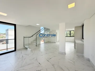 Sobrado com 3 Quartos à venda, 170m² no Potecas, São José