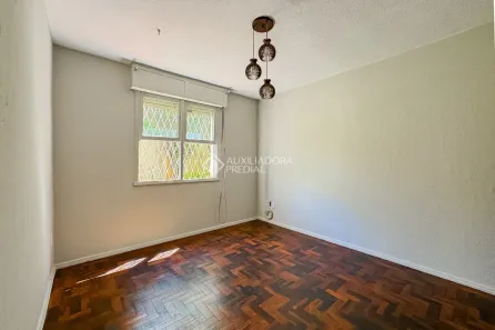 Apartamento com 2 Quartos à venda, 51m² no Passo da Areia, Porto Alegre