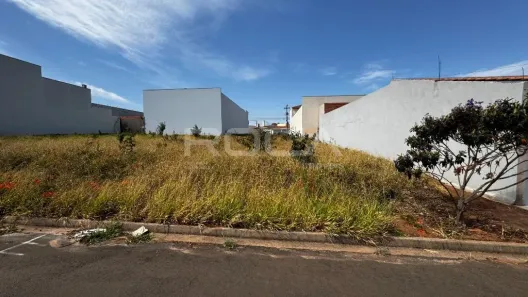 Lote/Terreno à venda, 250m² no Jardim Letícia, São Carlos