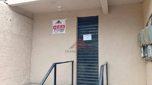 Ponto Comercial para alugar, 48m² no Santa Isabel, São Gonçalo