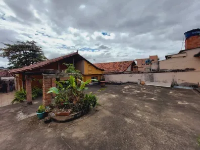 Casa com 3 Quartos à venda, 360m² no Riacho das Pedras, Contagem