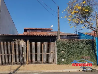 Casa com 3 Quartos à venda, 177m² no Jardim São João Batista, São Carlos