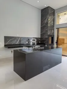 Casa com 3 Quartos à venda, 135m² no Jardim Universitário, Cuiabá