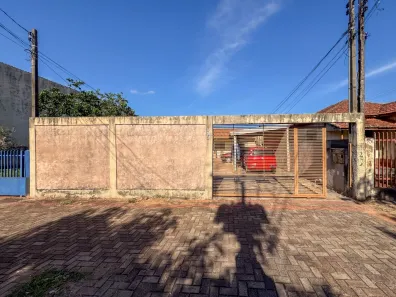 Casa com 3 Quartos à venda, 117m² no Bandeirantes, Londrina