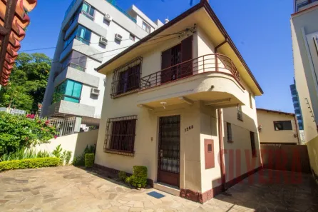 Casa com 4 Quartos à venda, 314m² no Petrópolis, Porto Alegre