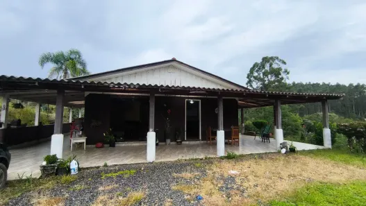 Fazenda/Sítio com 5 Quartos à venda, 250m² no , Campo Magro
