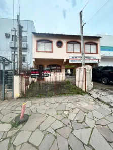 Sala Comercial para venda ou aluguel, 174m² no Mont Serrat, Porto Alegre