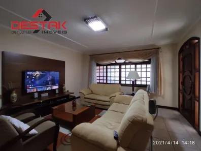 Casa com 3 Quartos à venda, 217m² no Parque Cidade Jardim, Jundiaí