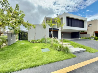 Casa de Condomínio com 5 Quartos à venda, 704m² no Parque Cidade, Goiânia