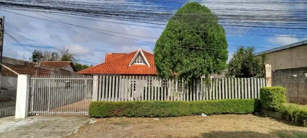 Casa com 3 Quartos para alugar, 120m² no Alto Boqueirão, Curitiba