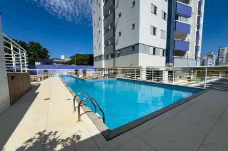 Apartamento com 3 Quartos à venda, 105m² no Comerciário, Criciúma
