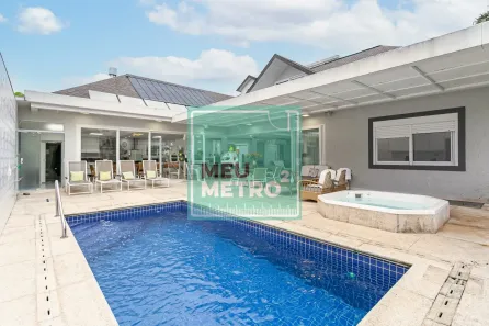 Casa com 5 Quartos à venda, 326m² no Jurerê, Florianópolis