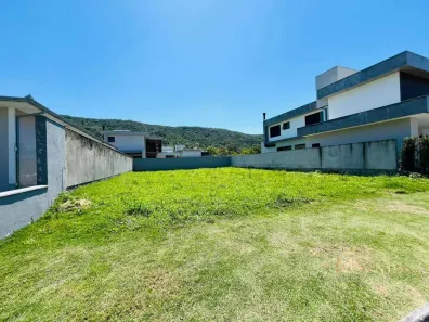 Lote/Terreno à venda, 400m² no Ratones, Florianópolis