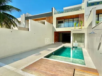 Casa de Condomínio com 5 Quartos à venda, 340m² no Barra da Tijuca, Rio de Janeiro