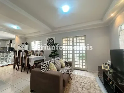 Casa com 3 Quartos à venda, 150m² no Lourival Parente, Teresina