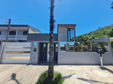 Casa com 3 Quartos à venda, 250m² no Barro Branco, Morretes