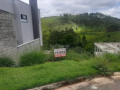 Lote/Terreno à venda, 676m² no Parque Guadalajara, Juiz de Fora