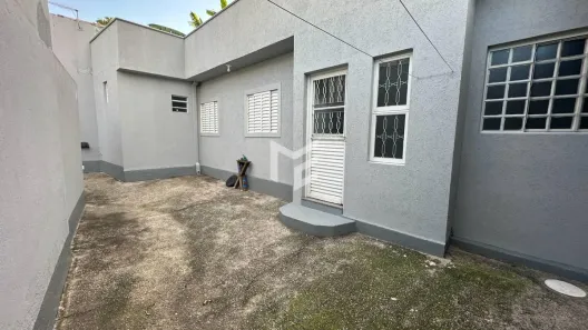 Casa com 2 Quartos para alugar, 80m² no Filadélfia, Betim