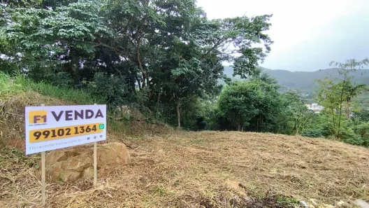 Lote/Terreno à venda, 600m² no Itacorubi, Florianópolis