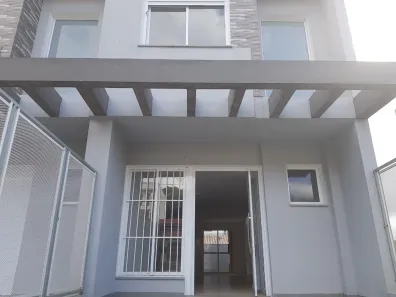 Casa com 3 Quartos à venda, 90m² no Guarujá, Porto Alegre
