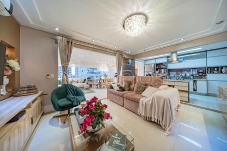 Apartamento com 3 Quartos à venda, 137m² no Vila Regente Feijó, São Paulo