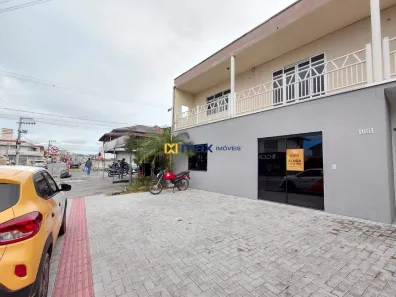 Sala Comercial para alugar, 75m² no Centro, Navegantes